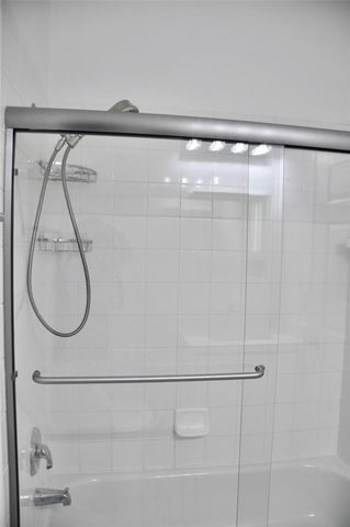 19496 S Whitewater Avenue, Weston, FL 33332