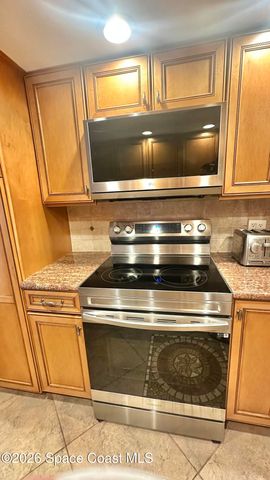 877 N Highway A1a 604, Indialantic, FL 32903
