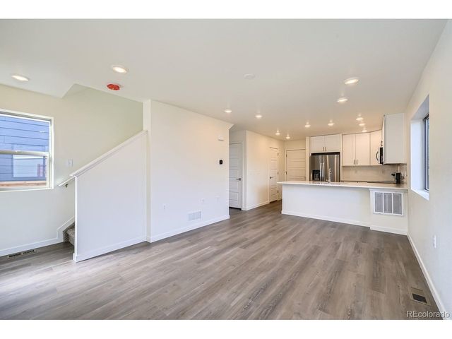 10291 E 62nd Pl, Denver, CO 80238
