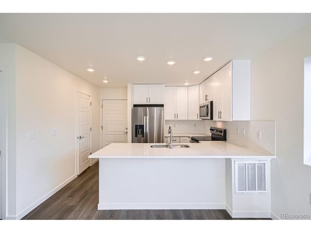 10291 E 62nd Pl, Denver, CO 80238