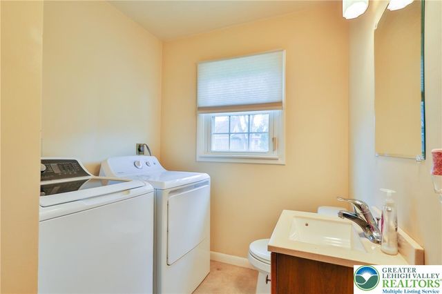 4486 Darby Street, Upper Saucon Twp, PA 18034