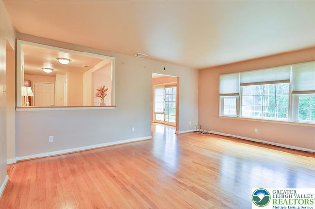 4486 Darby Street, Upper Saucon Twp, PA 18034