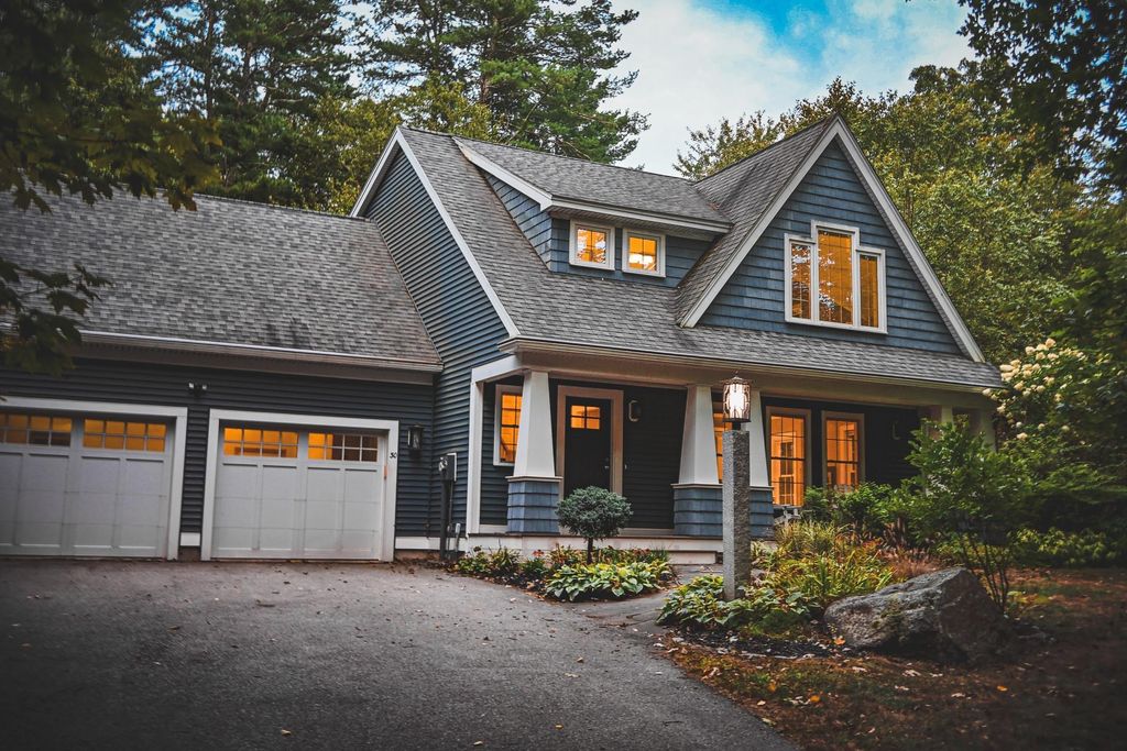 30 Canney Road, Durham, NH 03824