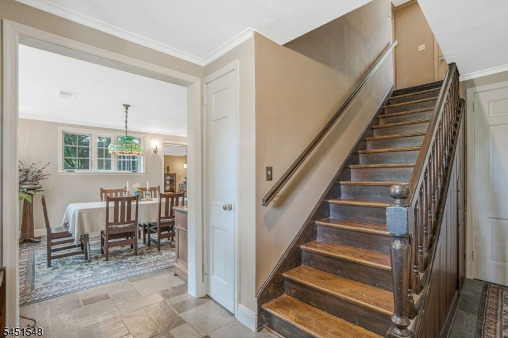 173 Hillcrest Rd, Watchung Boro, NJ 07069 — photo 4