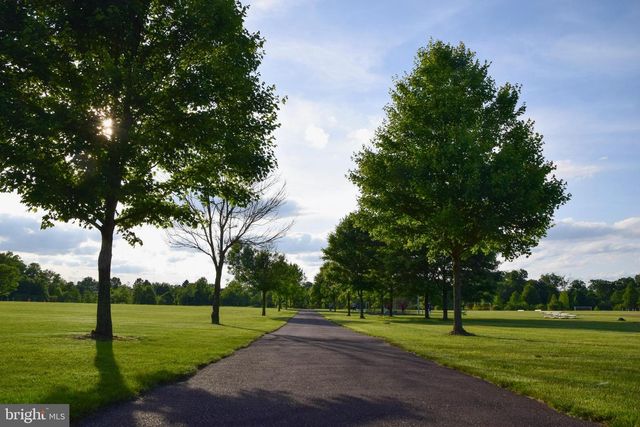 4241 LYNN CIR, Doylestown, PA 18902