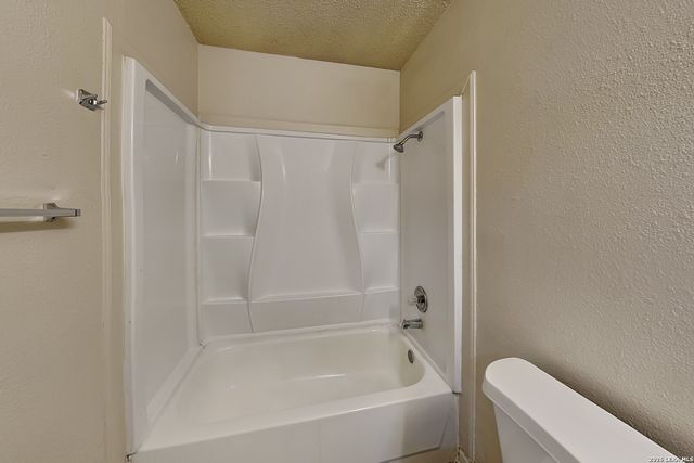 7511 Micron Drive, San Antonio, TX 78251