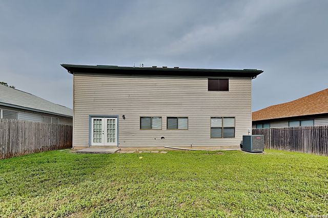 7511 Micron Drive, San Antonio, TX 78251