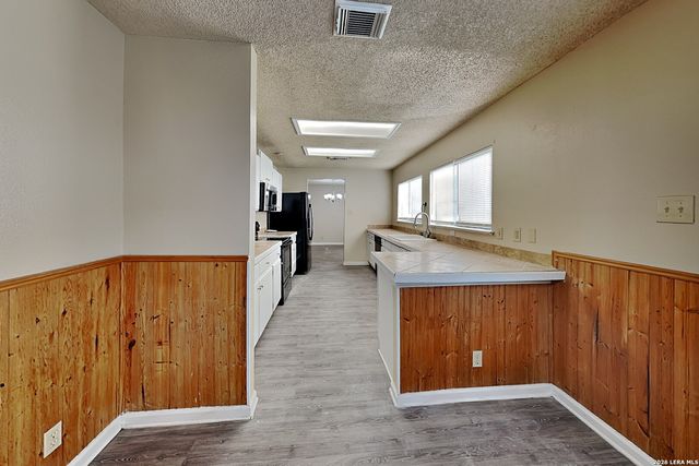 7511 Micron Drive, San Antonio, TX 78251
