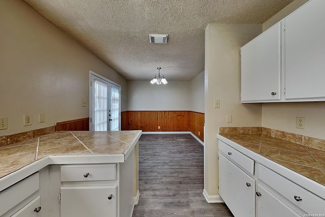 7511 Micron Drive, San Antonio, TX 78251