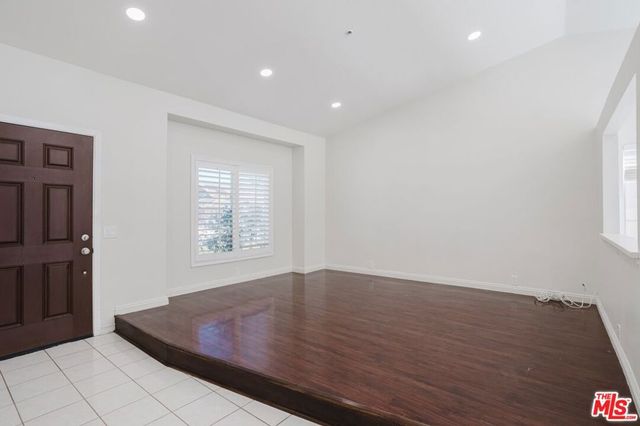2619 W Windhaven Drive, Rialto, CA 92377