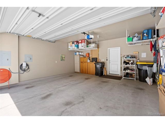 562 E Dry Creek Pl, Littleton, CO 80122