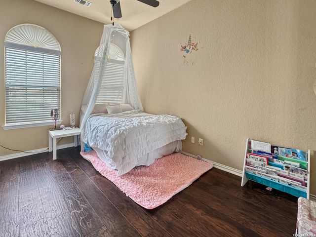 26015 Sassafras, San Antonio, TX 78261