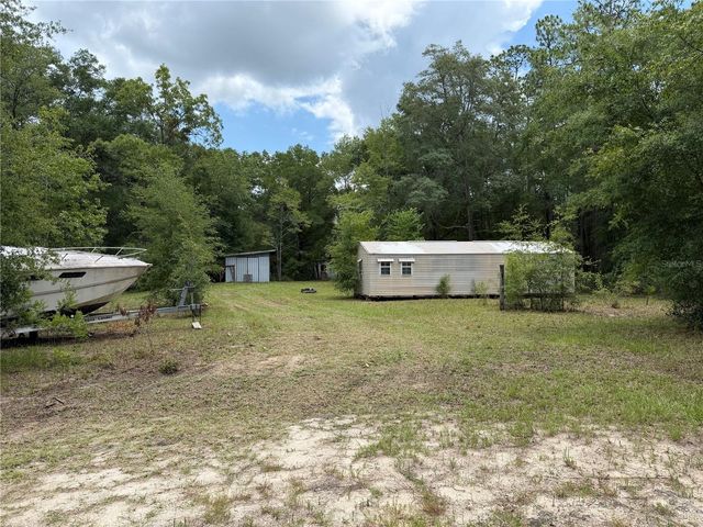 9730 NE STATE ROAD 24, Archer, FL 32618