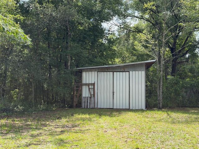 9730 NE STATE ROAD 24, Archer, FL 32618