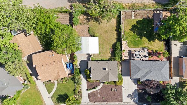 1357 E BROOKSHIRE DR, Salt Lake City, UT 84106