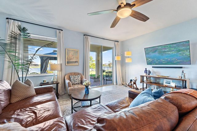 7519 NW Deysbrook Lane, Port St Lucie, FL 34987