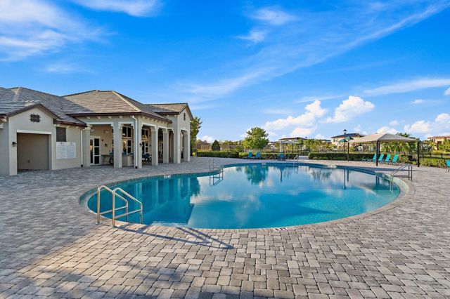 7519 NW Deysbrook Lane, Port St Lucie, FL 34987