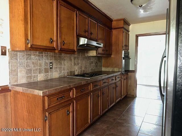 101 Lake Of Pines Drive, Jackson, MS 39206