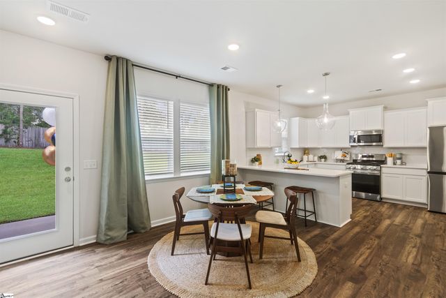 1017 Skidaway Drive, Spartanburg, SC 29303