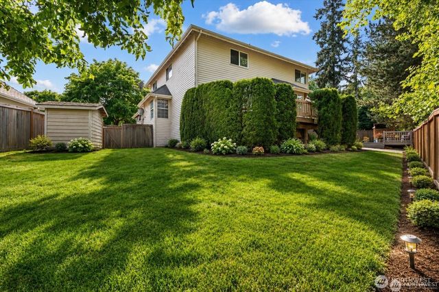10618 176TH Court NE, Redmond, WA 98052
