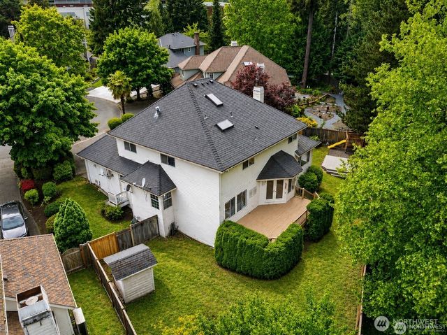 10618 176TH Court NE, Redmond, WA 98052