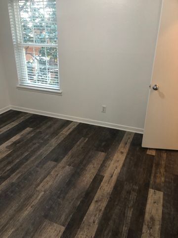 4704 Abbott 105, Highland Park, TX 75205