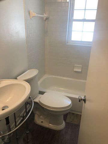 4704 Abbott 105, Highland Park, TX 75205
