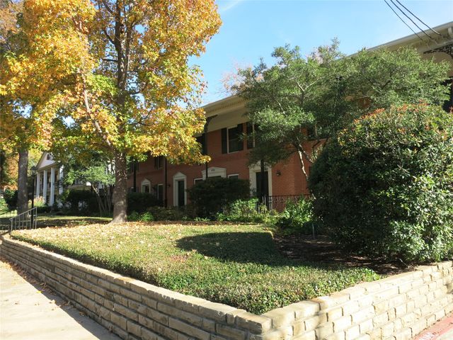 4704 Abbott 105, Highland Park, TX 75205