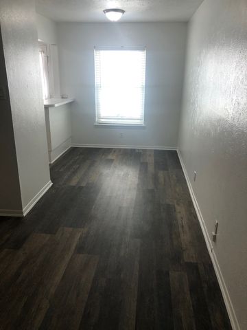 4704 Abbott 105, Highland Park, TX 75205