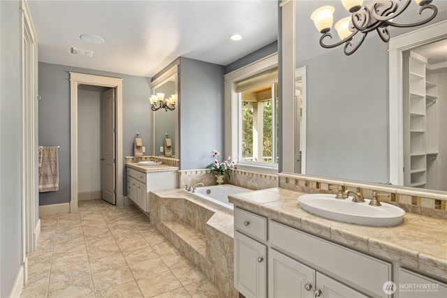 11810 SE 290th Place, Auburn, WA 98092