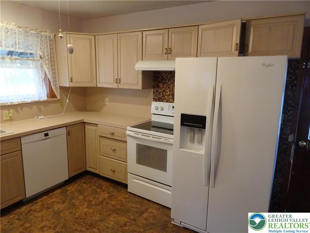 2012 Kemmerer Street, Bethlehem City, PA 18017