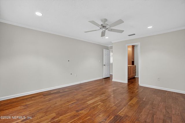 10 10TH Street G42, Atlantic Beach, FL 32233