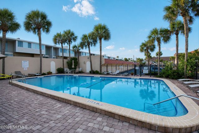 10 10TH Street G42, Atlantic Beach, FL 32233