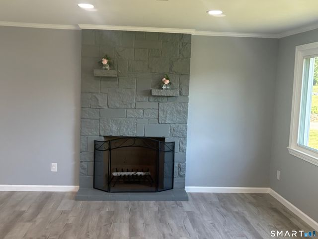 1052 New Rock Hill Road, Wallingford, CT 06492