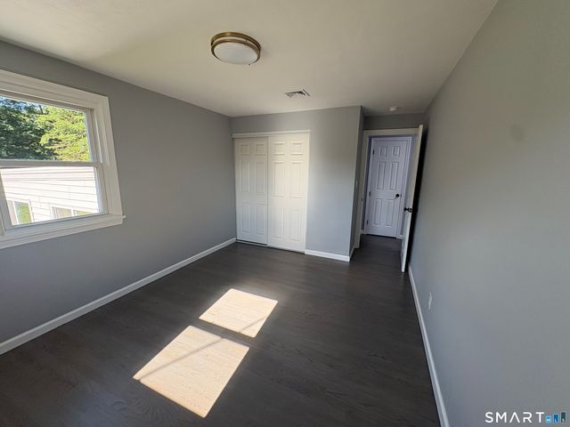 1052 New Rock Hill Road, Wallingford, CT 06492