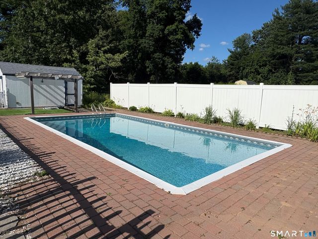 1052 New Rock Hill Road, Wallingford, CT 06492