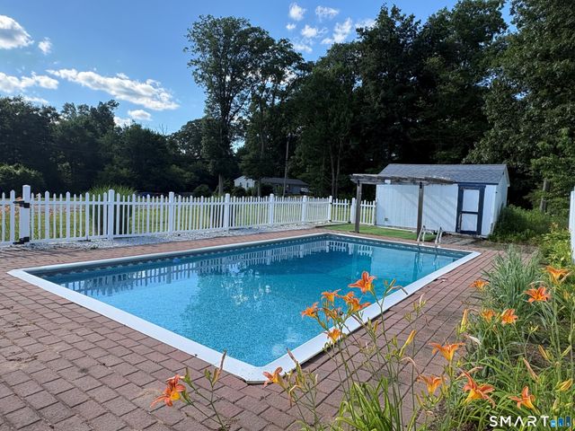 1052 New Rock Hill Road, Wallingford, CT 06492