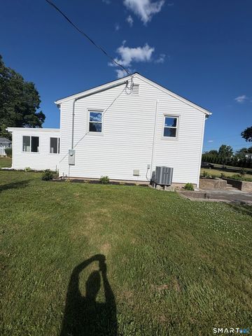 1052 New Rock Hill Road, Wallingford, CT 06492