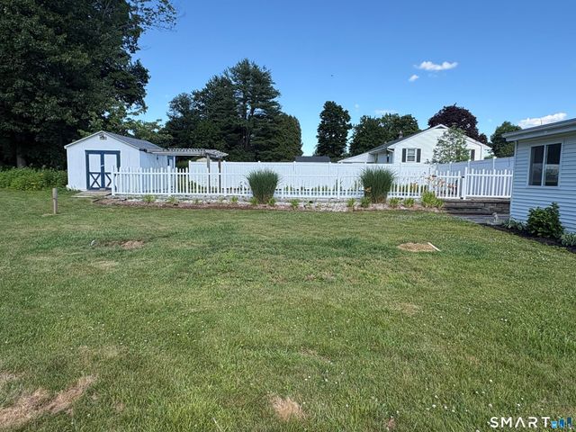 1052 New Rock Hill Road, Wallingford, CT 06492