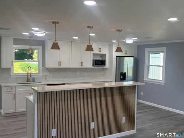 1052 New Rock Hill Road, Wallingford, CT 06492