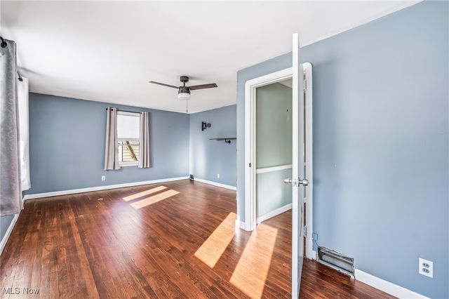 419 Brookfield Avenue, Youngstown, OH 44512