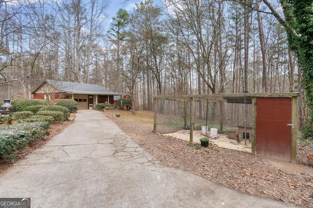 455 M Sanders Road, Buchanan, GA 30113
