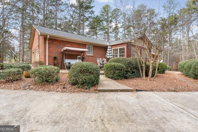 455 M Sanders Road, Buchanan, GA 30113
