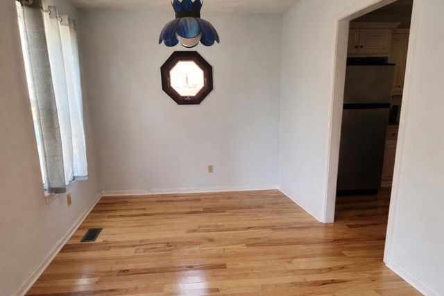 97 Cedar Bluff LN, Hardy, VA 24101