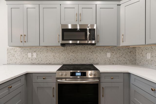 704 Ferguson Drive 3, Fort Walton Beach, FL 32547