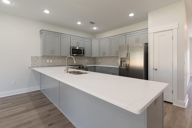 704 Ferguson Drive 3, Fort Walton Beach, FL 32547