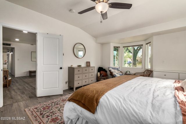 1801 N Cloverland Avenue, Tucson, AZ 85712