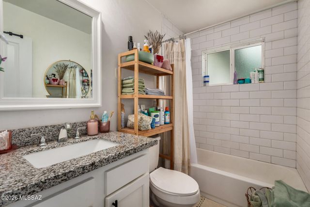 1801 N Cloverland Avenue, Tucson, AZ 85712