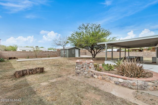 1801 N Cloverland Avenue, Tucson, AZ 85712