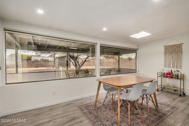 1801 N Cloverland Avenue, Tucson, AZ 85712